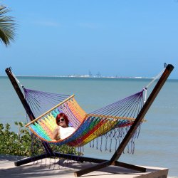 Dobbelt hngekje i net med trstokke