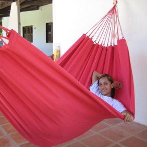 Lyserd Formosa Hngekje