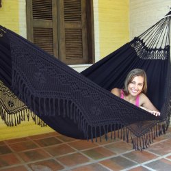 Stor sort stof hngekje med border