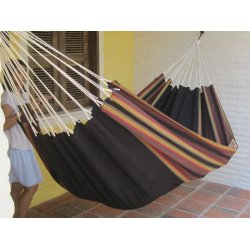 Rio Preto | Formosa hngekje i mrkt look