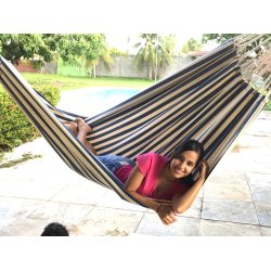 Formosa Hngekje med striber i royalbl og naturhvid