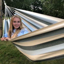 Vidunderlig grn-lyseb-natur stribet hngekje