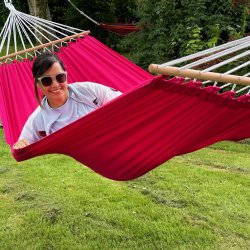 Pink hngekje med tvrpinde 80 cm brede