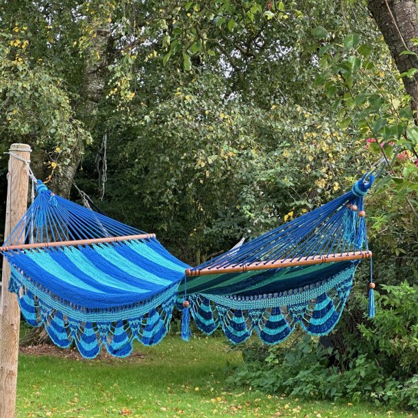 Deco Park Deluxe h�ngek�je med pynt og kvaster i Turkis og Bl� 