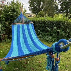 Deco Park Deluxe h�ngek�je med pynt og kvaster i Turkis og Bl� 