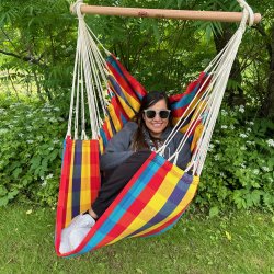 Farverig ternet hngekjestol